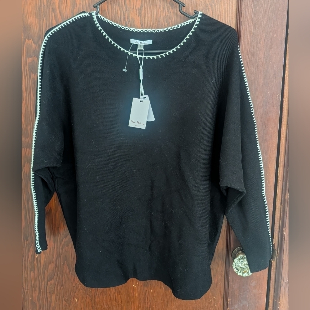 New With Tags Vila Milano Black & White Blouse Size Large
